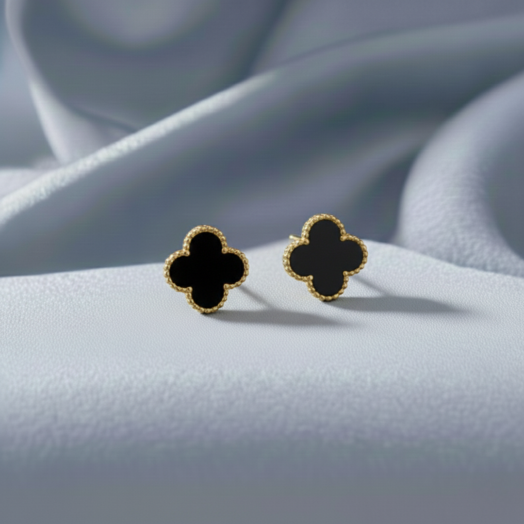 Clover Black Earrings