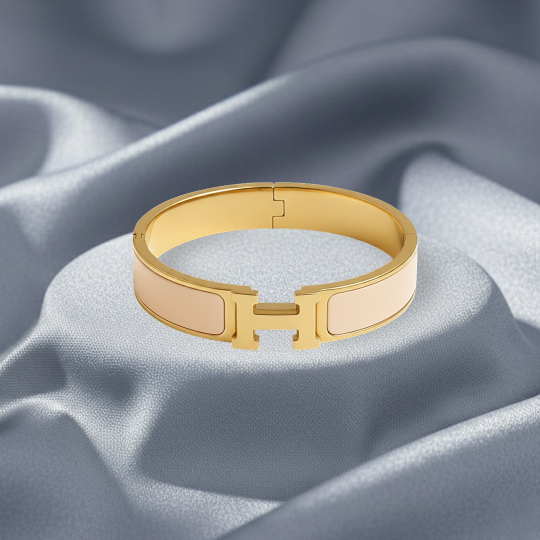 Helene Elegant Bracelet